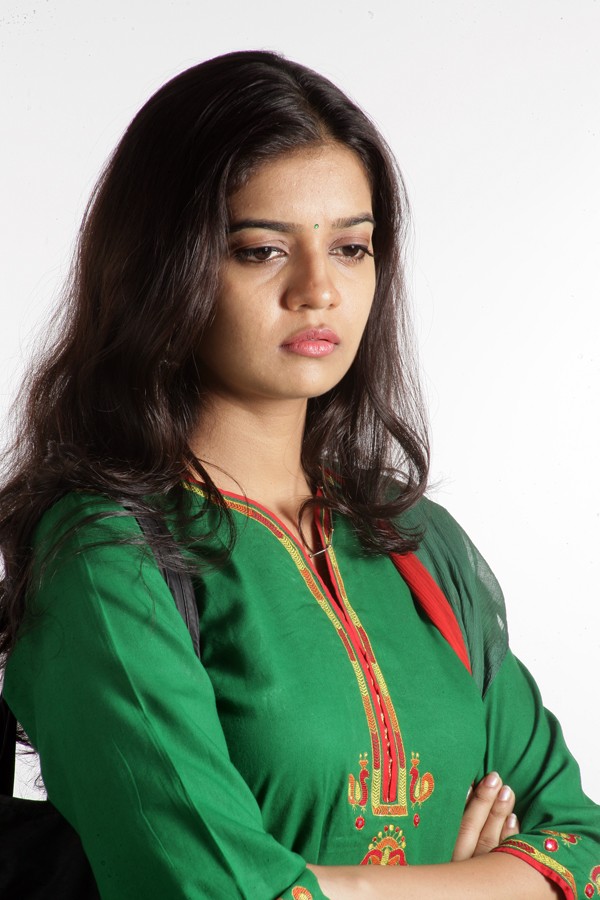 Swathi Gallery - 61 / 100 photos