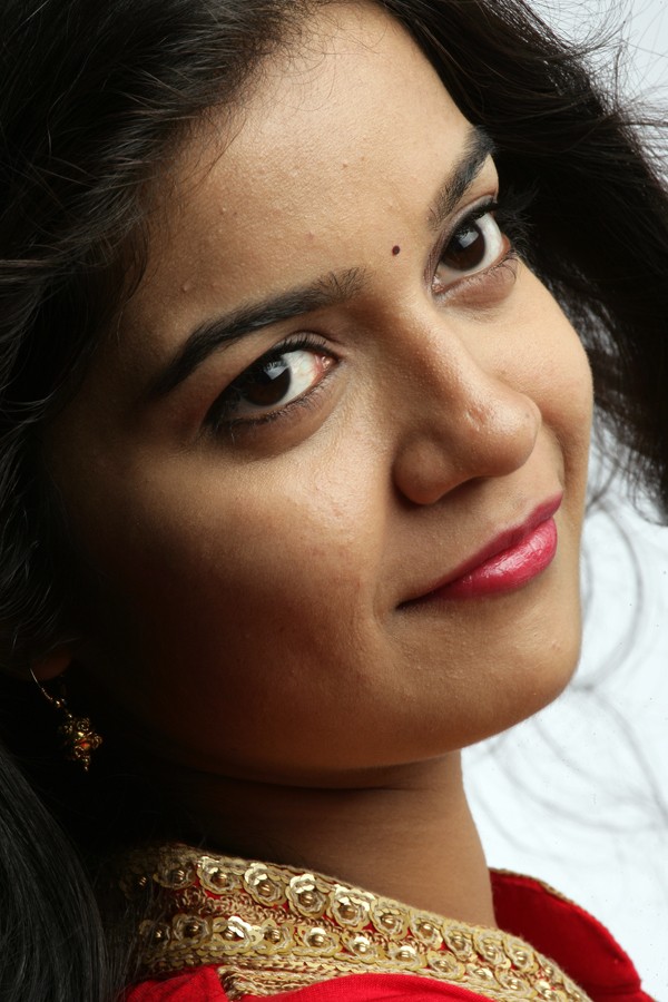 Swathi Gallery - 67 / 100 photos