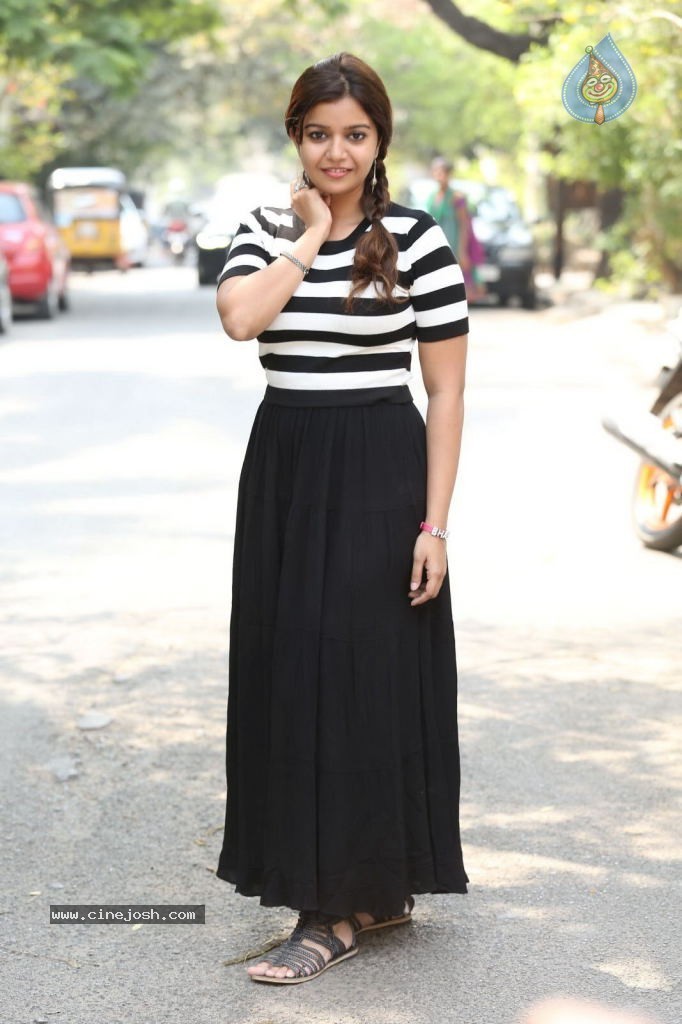 Swathi Interview Stills - 55 / 146 photos