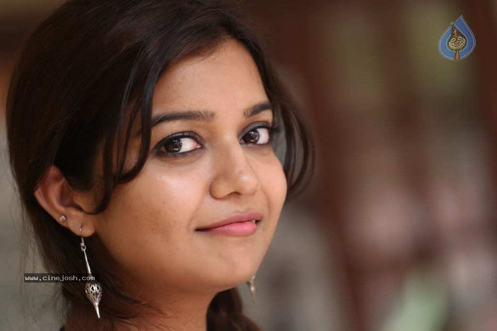 Swathi Interview Stills - 79 / 146 photos