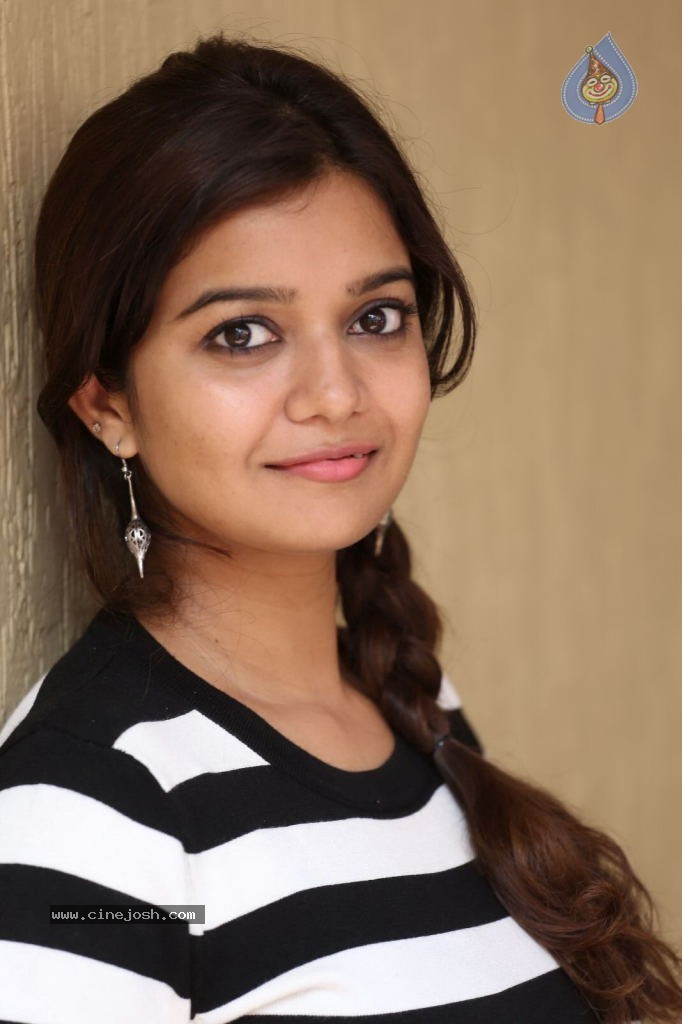 Swathi Interview Stills - 96 / 146 photos