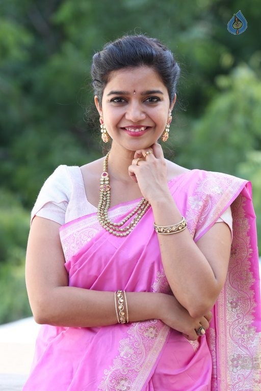 Swathi Latest Photos - 32 / 41 photos