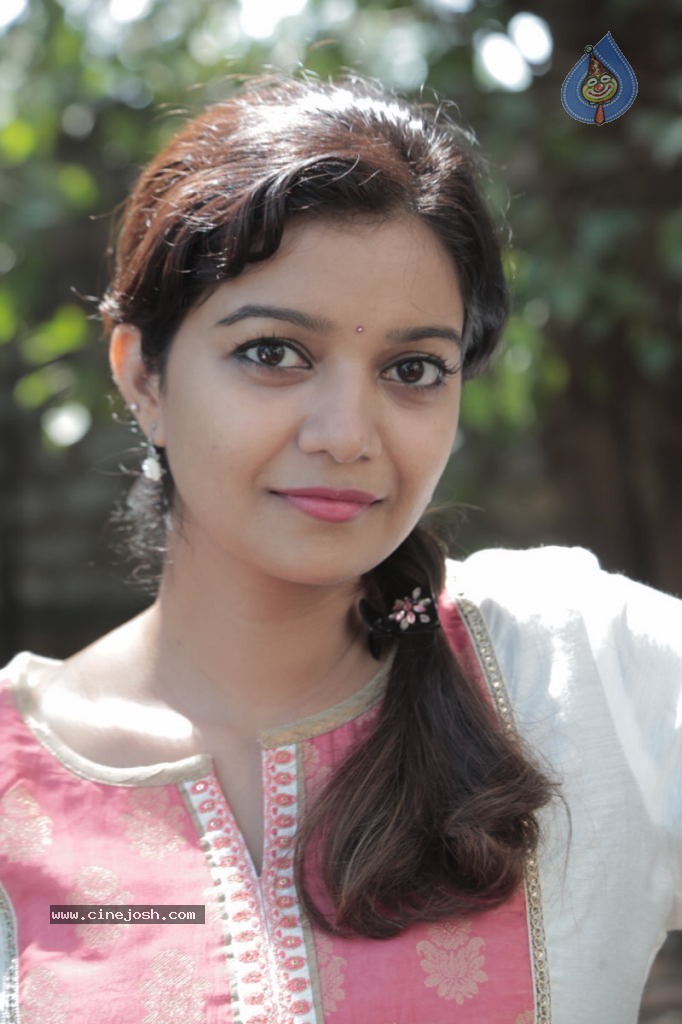 Swathi Latest Stills - 59 / 84 photos