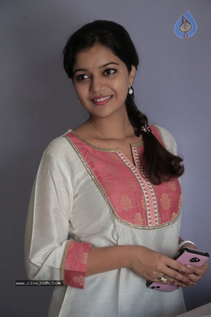 Swathi Latest Stills - 69 / 84 photos