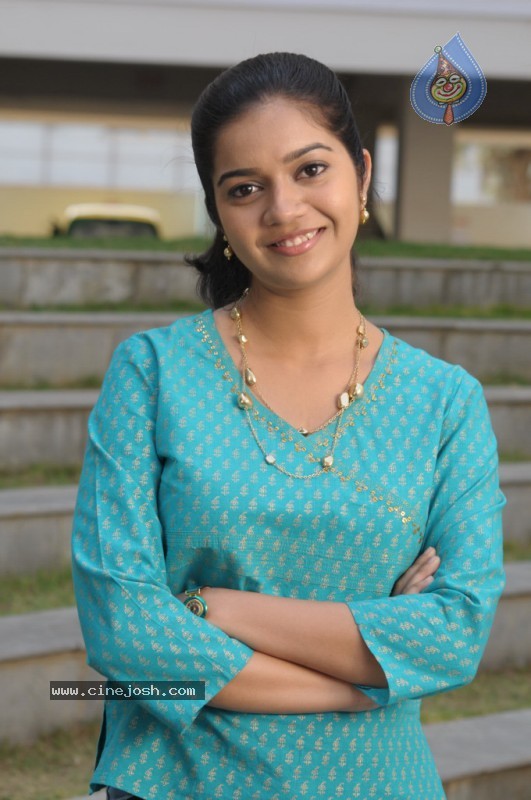 Swathi New Gallery - 28 / 72 photos