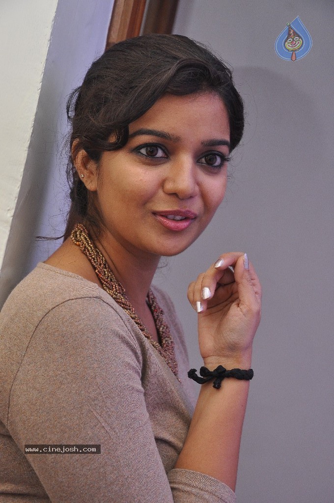 Swathi New Gallery - 50 / 50 photos