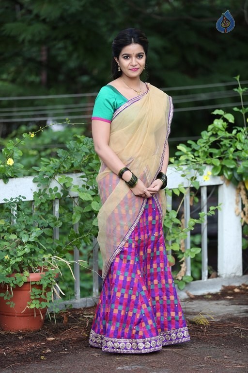 Swathi New Photos - 12 / 16 photos