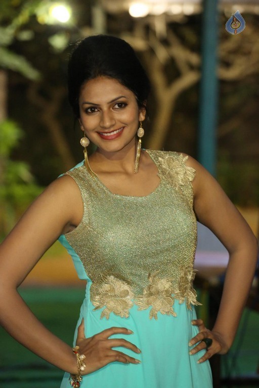 Swetha Varma Pics - 27 / 37 photos