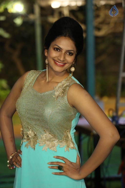 Swetha Varma Pics - 31 / 37 photos