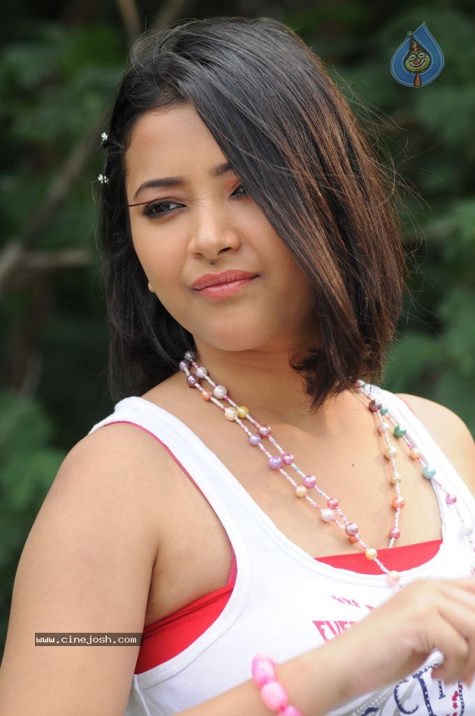 Swetha Basu Prasad New Gallery Photo 41 Of 55 4821