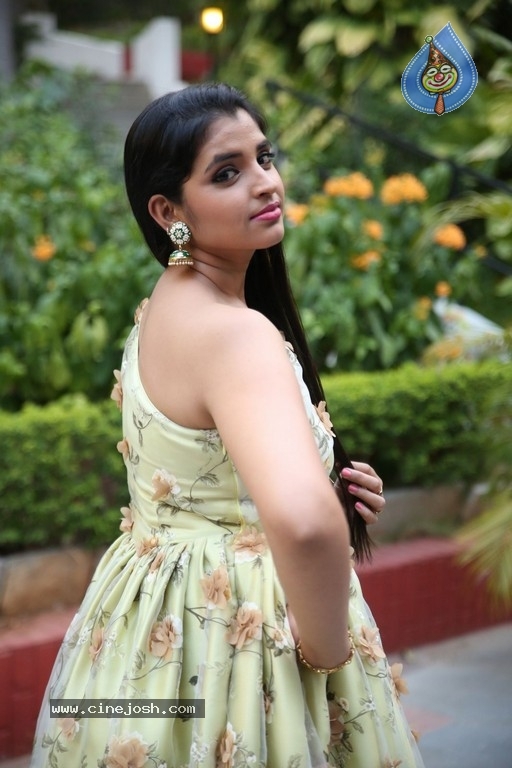 Syamala Gallery - 4 / 29 photos