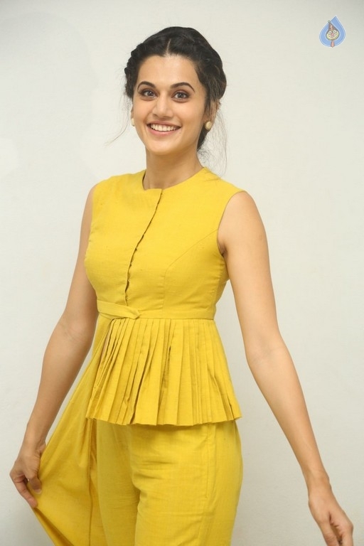 Taapsee Pannu Photos - 31 / 31 photos