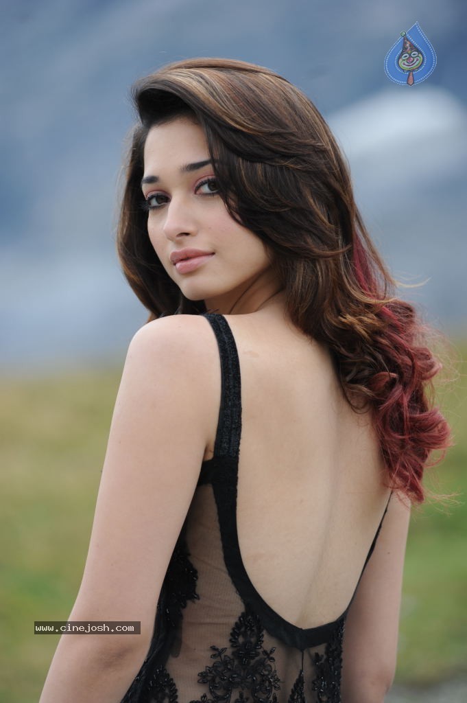 Tamanna Hot Photos - 119 / 151 photos