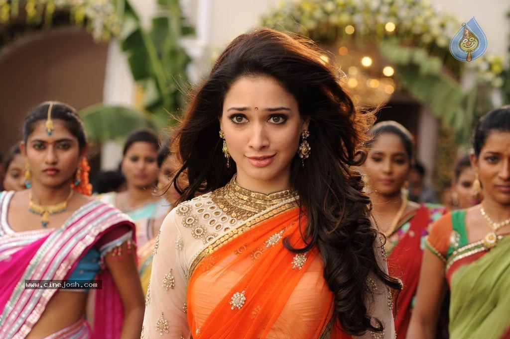 Tamanna Hot Stills - Photo 3 of 41