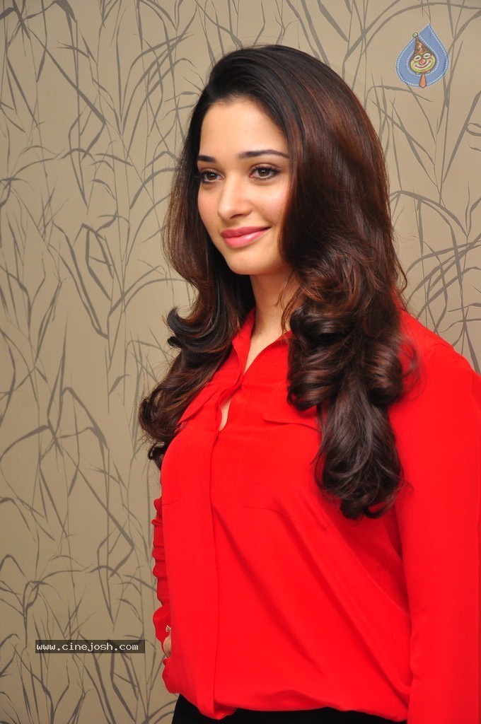 Tamanna Latest Gallery - 43 / 95 photos