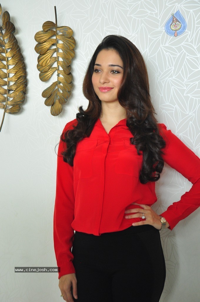 Tamanna Latest Gallery - 75 / 95 photos