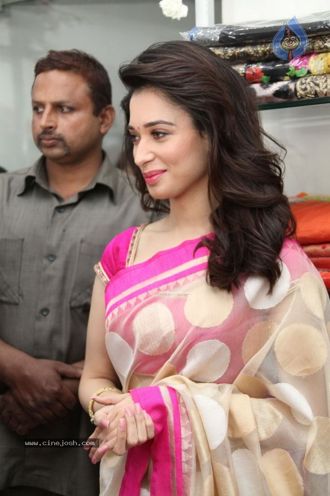 Tamanna Latest Stills - 22 / 116 photos