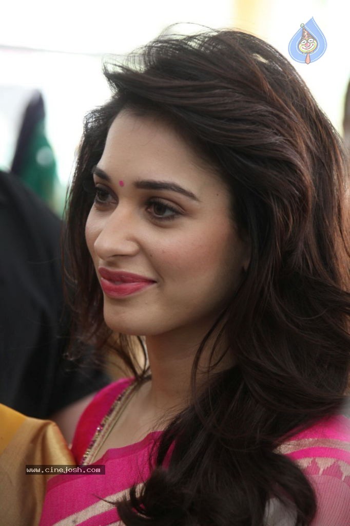 Tamanna Latest Stills - 38 / 116 photos