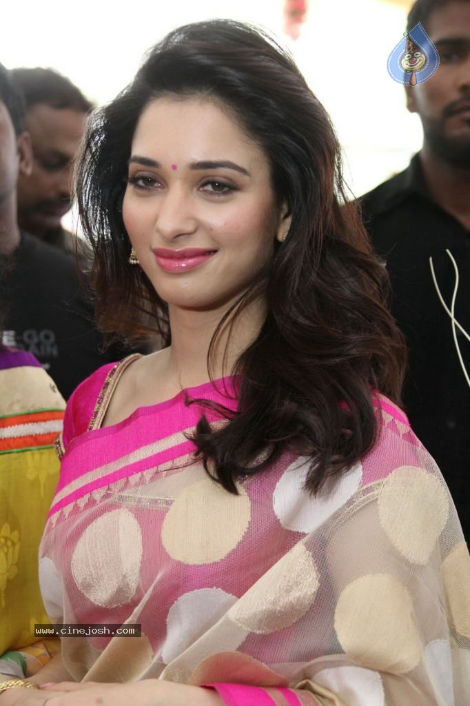 Tamanna Latest Stills - 44 / 116 photos