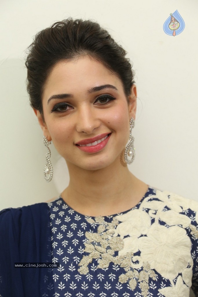 Tamanna New Pics - 13 / 102 photos