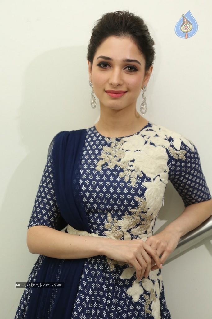 Tamanna New Pics - 26 / 102 photos