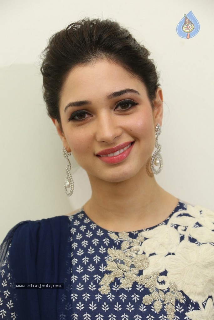 Tamanna New Pics - 37 / 102 photos