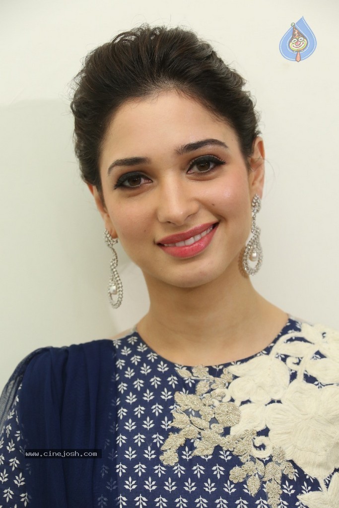 Tamanna New Pics - 46 / 102 photos