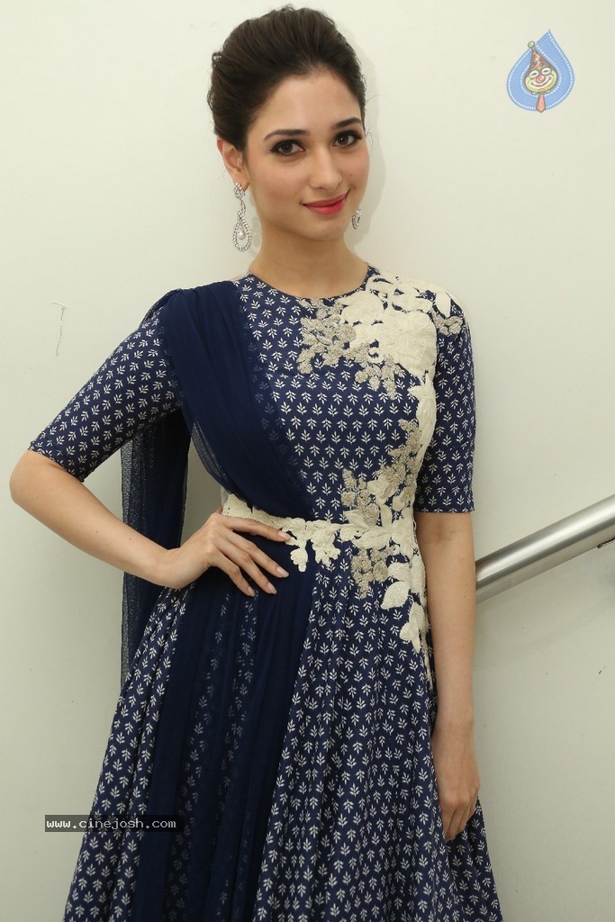 Tamanna New Pics - 49 / 102 photos