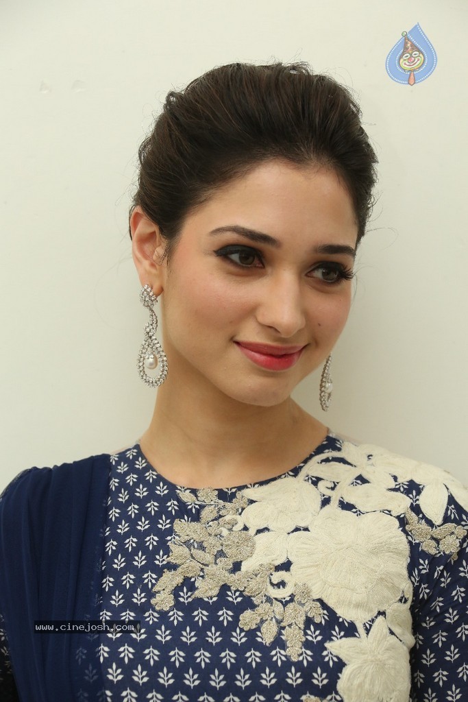 Tamanna New Pics - 50 / 102 photos