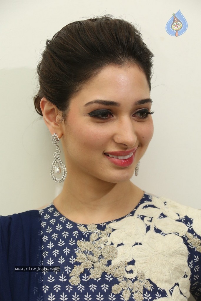 Tamanna New Pics - 70 / 102 photos