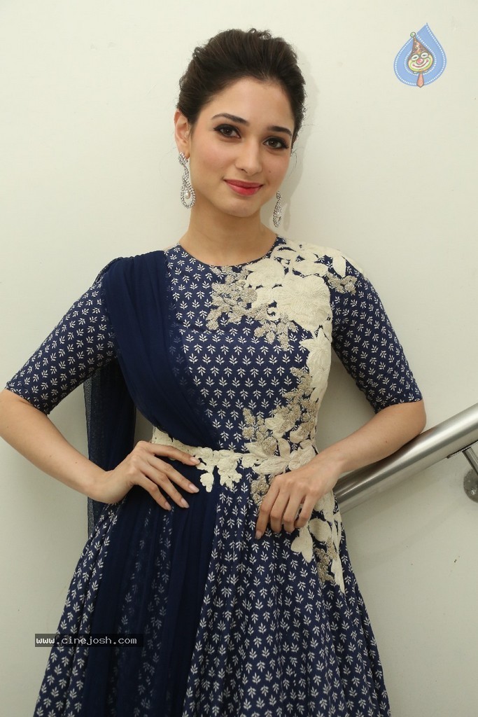 Tamanna New Pics - 76 / 102 photos