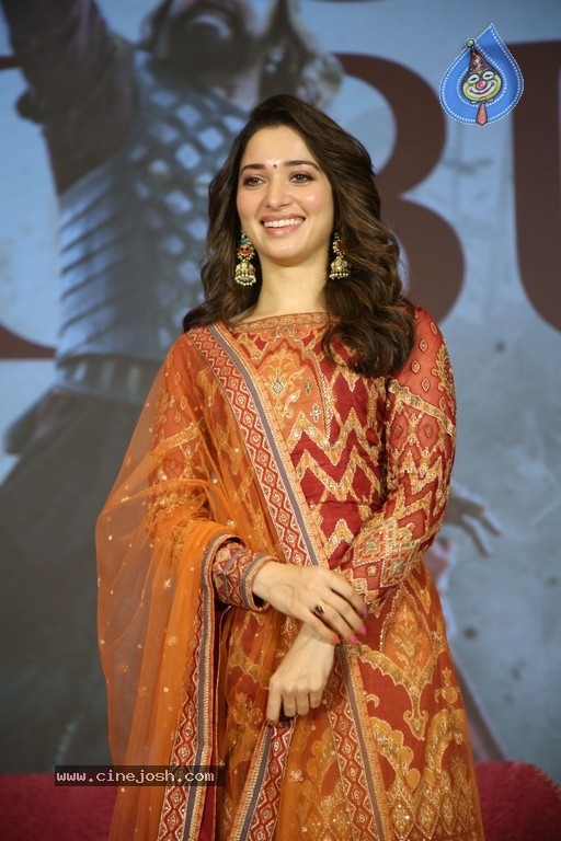 Tamannaah New Gallery - 14 / 21 photos