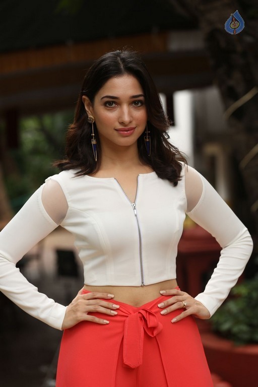 Tamannaah Pics - 40 / 42 photos