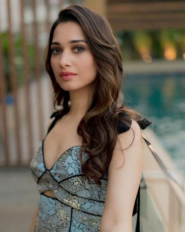 Tamannaah Stills - 6 / 14 photos