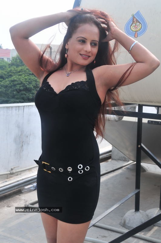 Tanisha Spicy Gallery - 72 / 127 photos