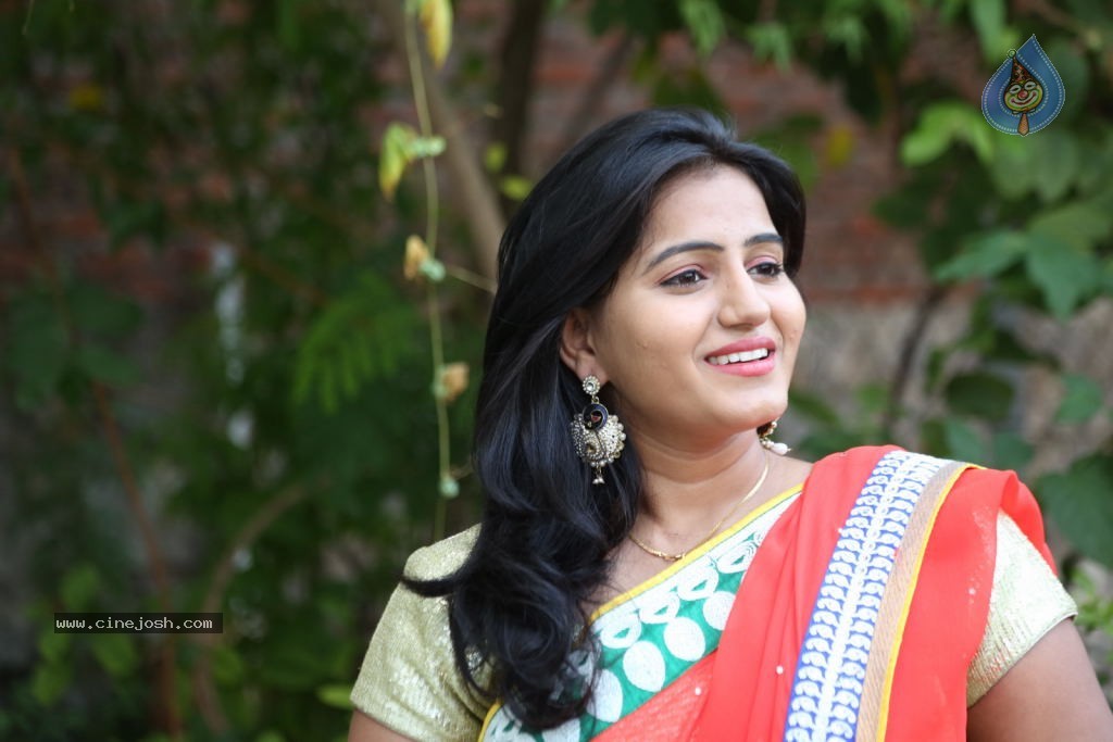 Tanusha Stills - 9 / 102 photos