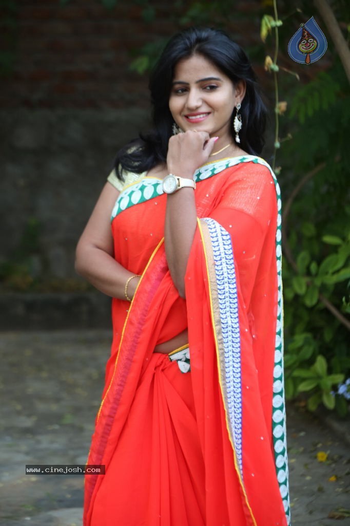 Tanusha Stills - 62 / 102 photos