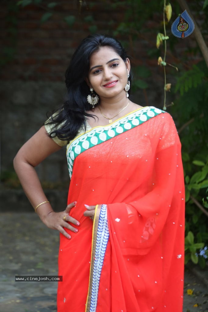 Tanusha Stills - 94 / 102 photos