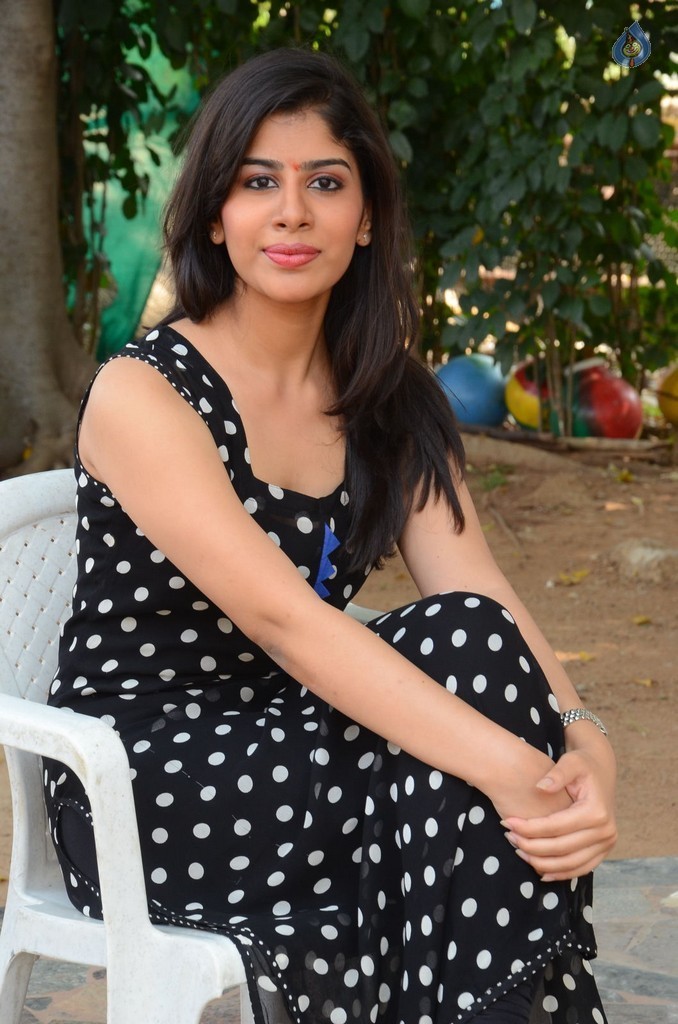 Tanya New Photos - 9 / 41 photos