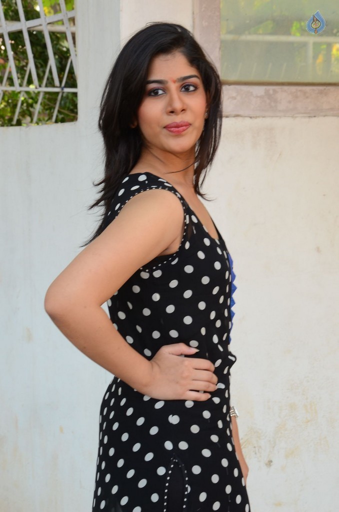 Tanya New Photos - 29 / 41 photos