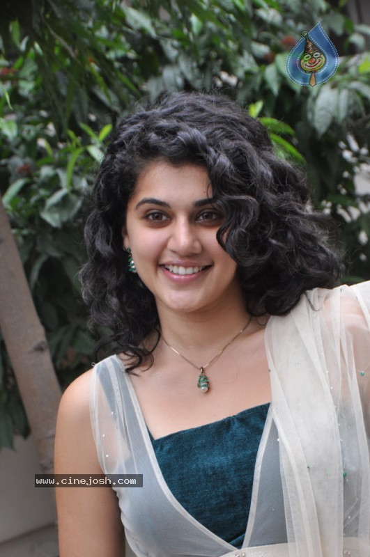 Tapsee Latest Gallery - 31 / 64 photos