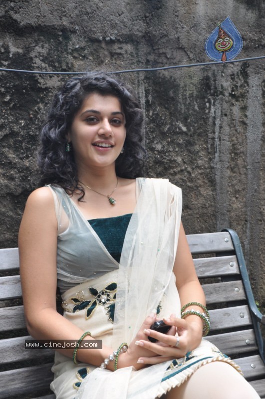 Tapsee Latest Gallery - 39 / 64 photos