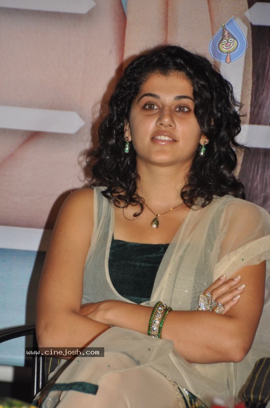 Tapsee Latest Gallery - 60 / 64 photos