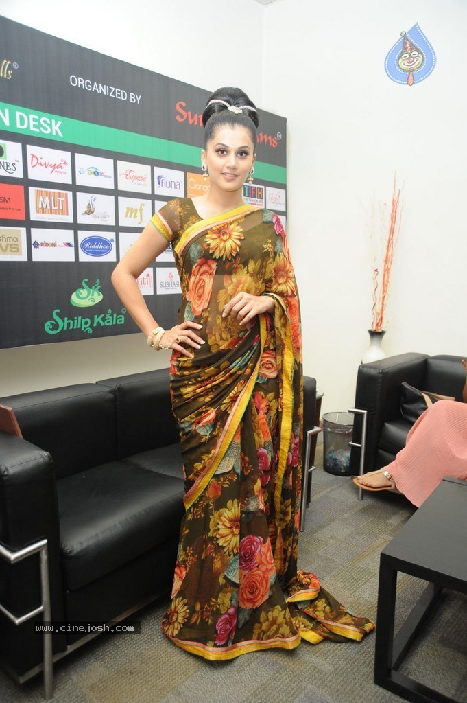 Tapsee New Pics - 42 / 102 photos