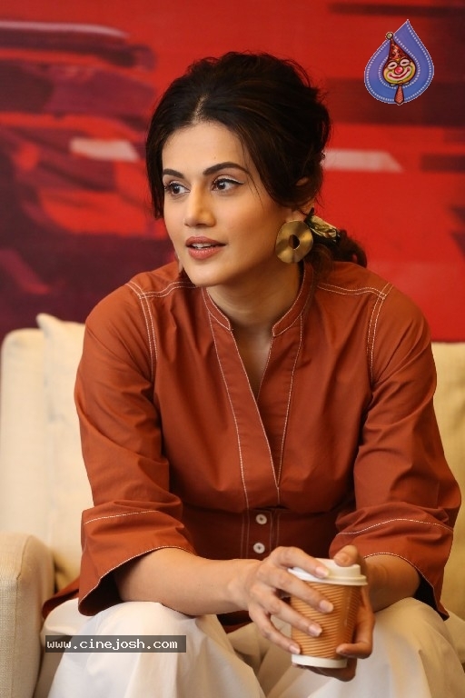 Tapsee Photos - 19 / 21 photos