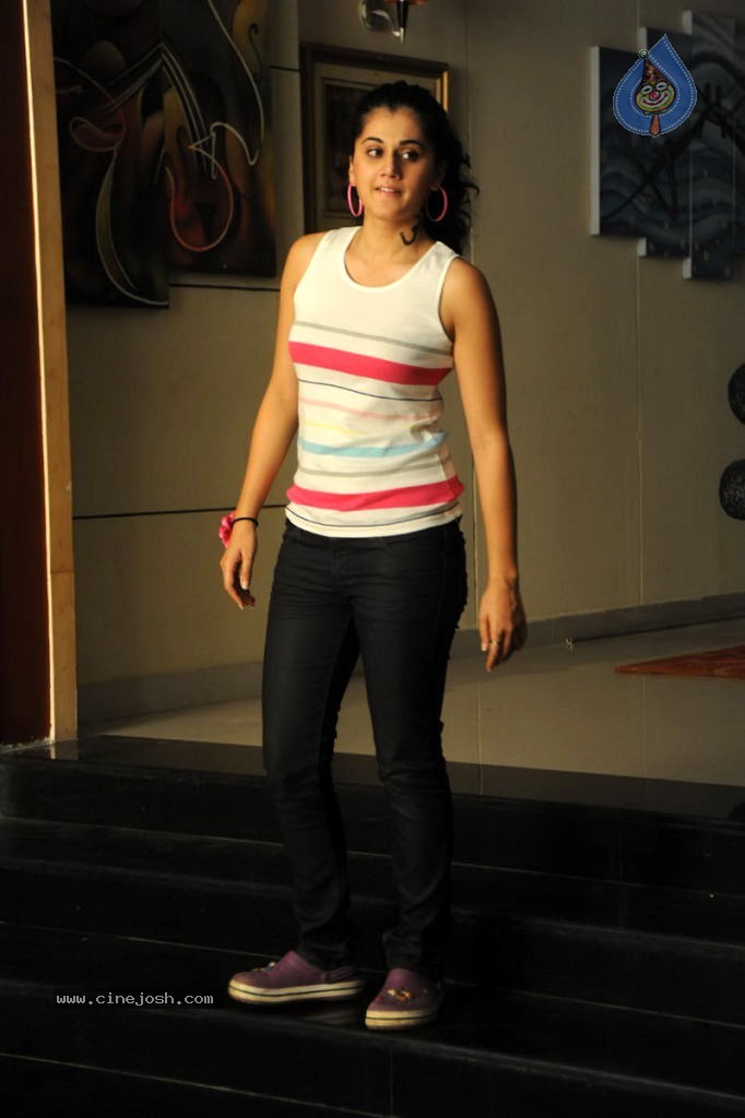 Tapsee Stills in Mr. Perfect Movie - 45 / 62 photos