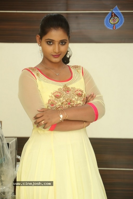 Teja Reddy Pics - 13 / 17 photos