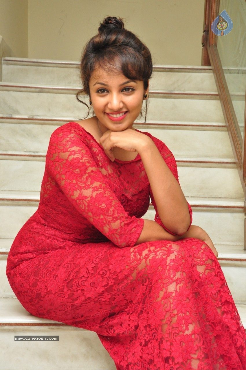 Tejaswi Latest Photos - 17 / 79 photos