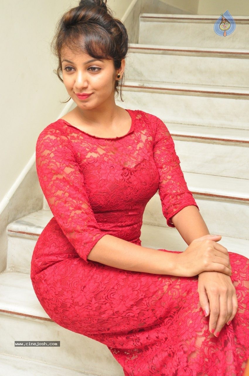 Tejaswi Latest Photos - 31 / 79 photos