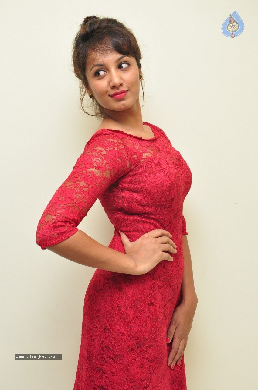 Tejaswi Latest Photos - 40 / 79 photos